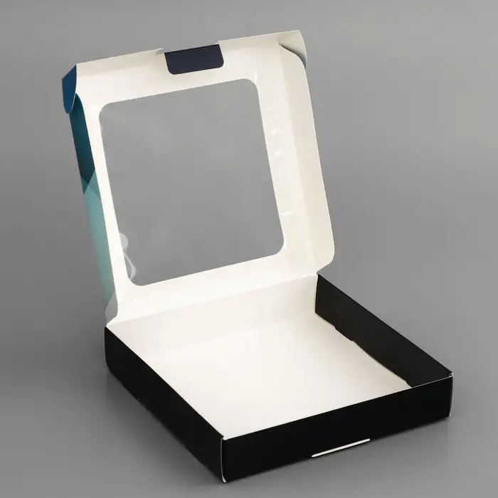 Коробка подарочная сборная с окном, упаковка, &laquo;Настоящему мужчине&raquo;, 16&times;16&times;3 см