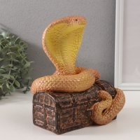 Копилка"КОБРА НА СУНДУКЕ "  20 х 17 х 12 см.