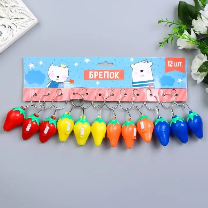 Фонарик свет на кольце "Клубничка" светит МИКС 3х5,5х3 см