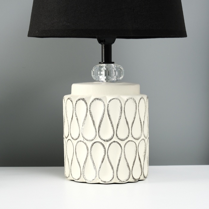 Лампа настольная "Медитация" 1х40Вт Е14 бежевый 20х20х35см