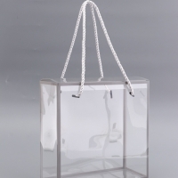 Коробка из PET с ручками, серебрянная, 20 х 20 х 9 см