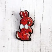 Деревянный значок &laquo;Заяц&raquo;