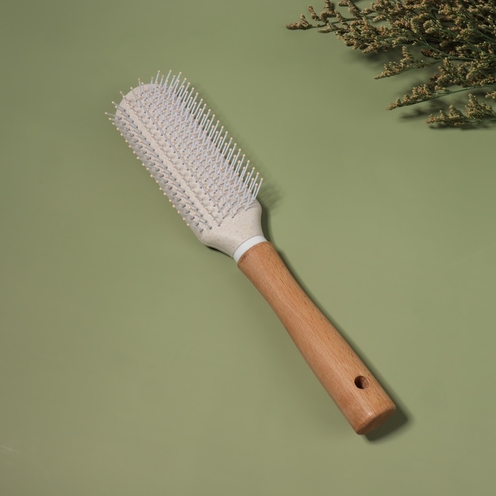 Расчёска массажная, 24 &times; 5 см, цвет &laquo;светлое дерево&raquo;