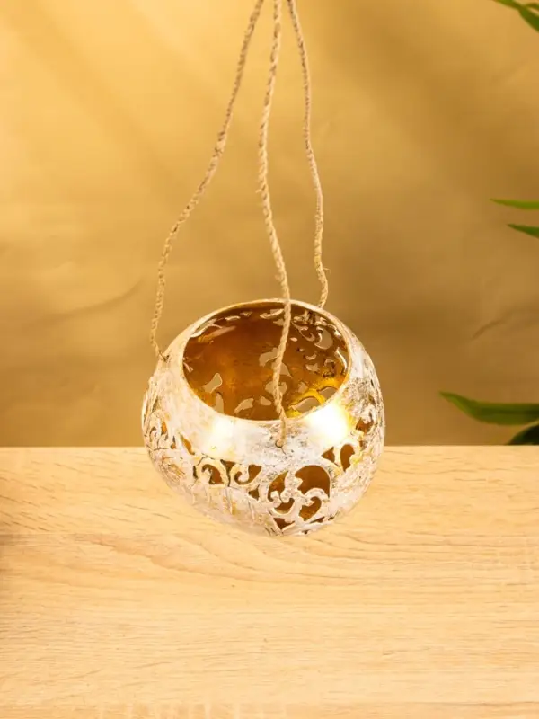 Подсвечник подвесной из кокоса, 9-11 см, бело-золотой