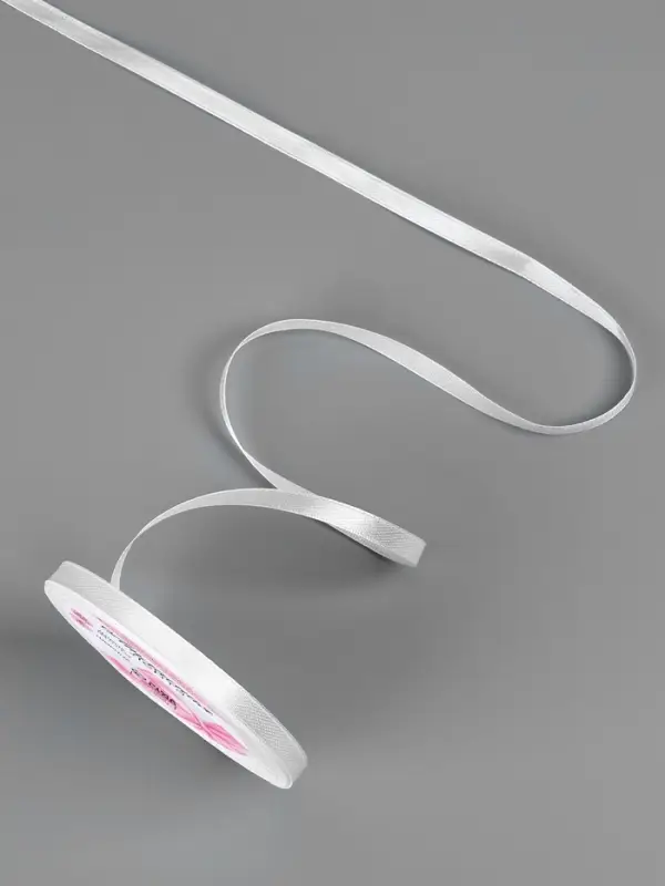 Лента атласная, 6 мм, 23&plusmn;1 м, белая №01