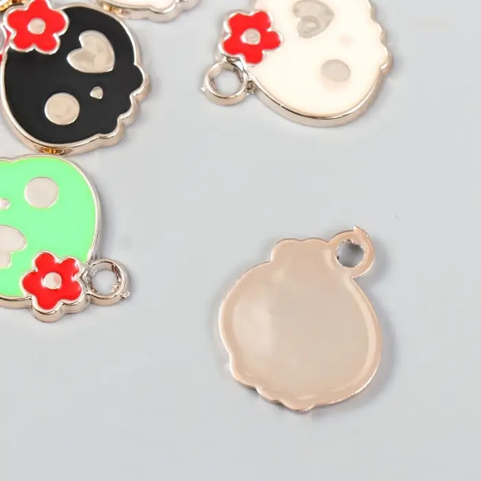 Декор для творчества пластик под металл "Череп. Романтика" золото МИКС 2,1х0,3х2,5 см