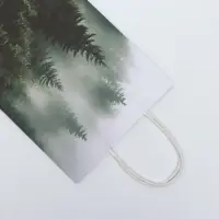 Пакет подарочный крафтовый &laquo;Туманный лес&raquo; 18&times;8&times;25 см, 120 г/м&sup2;