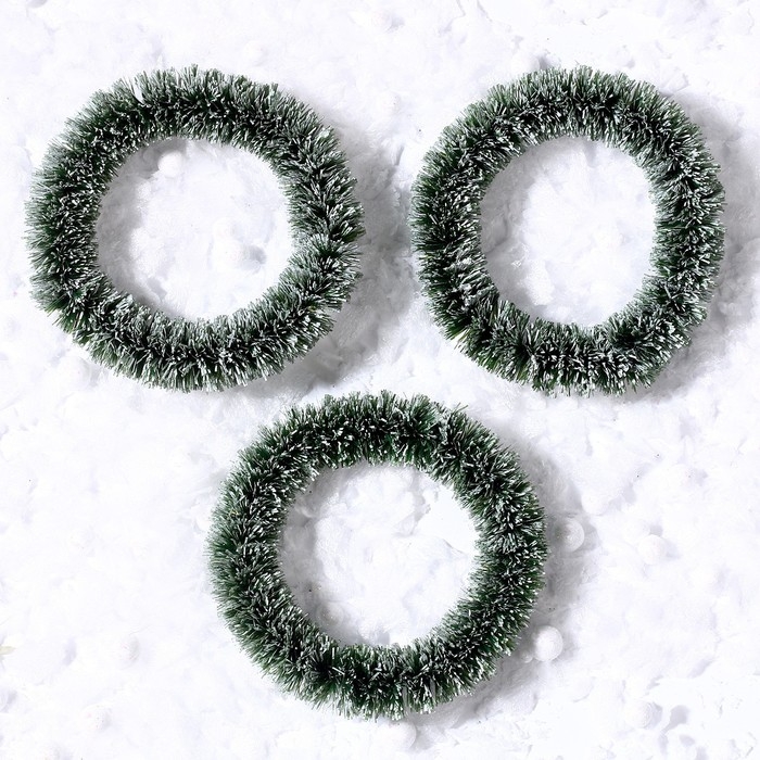 Декор &laquo;Новогодний венок&raquo;, набор 3 шт., размер 1 шт. &mdash; 6,5 см, цвет светло-зелёный