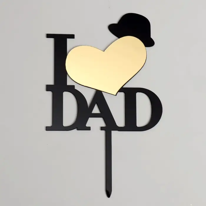 Топпер для торта &laquo;Я люблю папу&raquo;