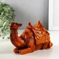 Сувенир полистоун "Верблюд с седлом с сумкой" под дерево 19х7,2х9,8 см см