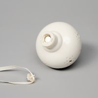 Елочный шар "Снежный" 10.7х8.5х8.5, 1 LED, LR44x3(в компл.), Т/БЕЛЫЙ