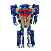 Робот &laquo;Герой&raquo;, трансформируется одним движением