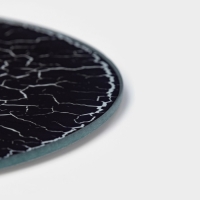 Доска разделочная стеклянная Доляна &laquo;Разлом&raquo;, d=20 см, цвет чёрный