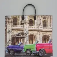 Пакет "Куба", полиэтиленовый с пластиковой ручкой, 38 х 34 + 3 см, 90 мкм