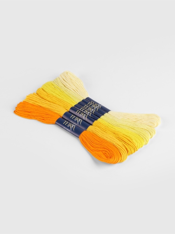 Набор ниток мулине хлопок 8&plusmn;1м (наб 7шт цена за наб) cпектр жёлтый TR