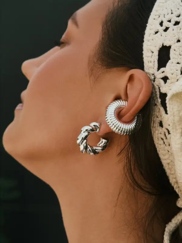 Набор серьга и каффы "Бублики" набор 3 шт, цвет серебро