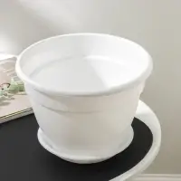 Горшок для цветов с поддоном &laquo;Антик&raquo;, 3,6 л, d=22 см, цвет белый