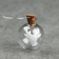 Гирлянда &laquo;Нить&raquo; 1.6 м с насадками &laquo;Шарики с оленем&raquo;, IP20, серебристая нить, 15 LED, батарейки ААх2 (нет в комплекте), свечение мульти