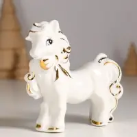 Сувенир керамика "Лошадка с бантом" белый с золотом 9,5х3х9,5 см