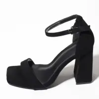 Полоски под ремешки, на клеевой основе, набор - 4 шт., силиконовые, 9.5&times;0.7 см., прозрачные