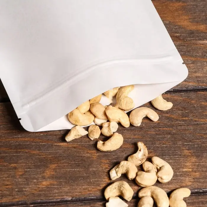 Пакет Zip-lock Крафт, белый, с прямоугольным окном 20&times;30 см