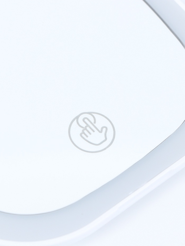 Зеркало косметическое, подсветка 9х9х1,3 см, 1 диод, увеличение, от АКБ, белое Зеркало косметическое, подсветка 9х9х1,3 см, 1 диод, увеличение, от АКБ, белое