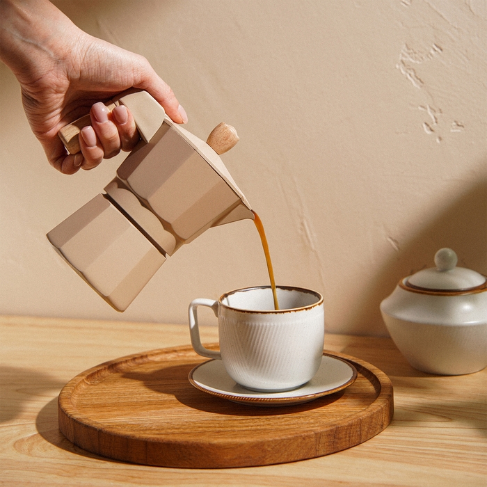 Кофеварка гейзерная SL Home &laquo;Ферамо&raquo;, 150 мл, 11&times;15,5&times;12 см, цвет бежевый