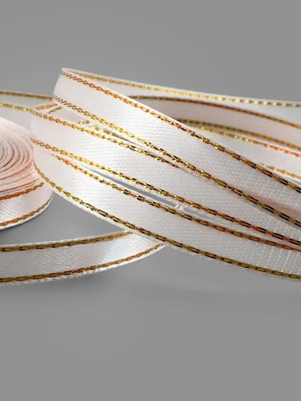 Лента атласная, с золотым люрексом, 6 мм, 23&plusmn;1 м, лилово-белая №119