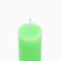 Новогодняя свеча-столбик интерьерная &laquo;Новый год: Волшебных моментов&raquo;, зеленый чай, 3 x 7,5 см