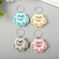 Фонарик свет на кольце "Лапка" МИКС 4х5х2 см