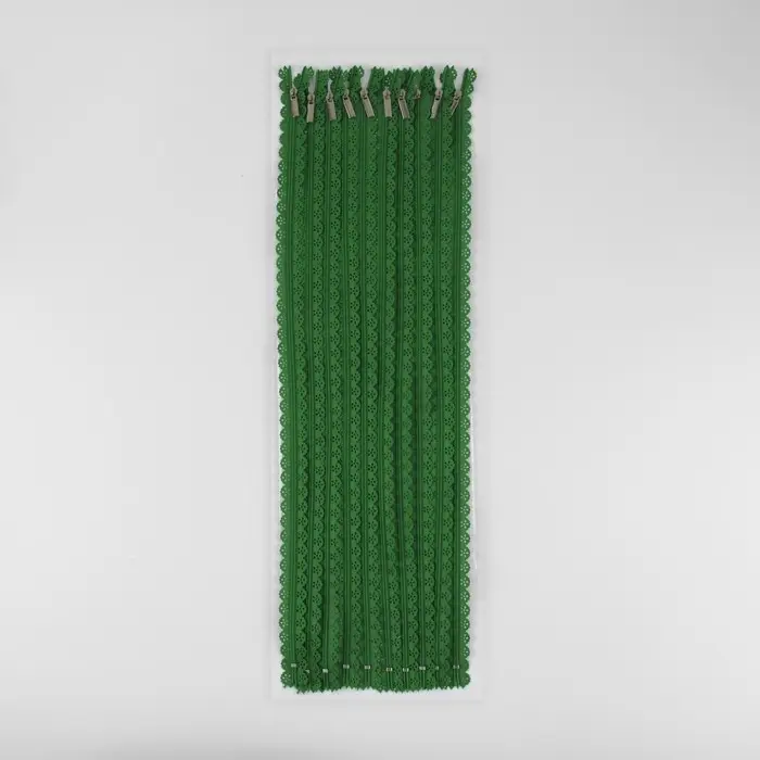 Молния &laquo;Спираль&raquo;, №3, неразъёмная, ажурная, замок автомат, 50 см, зелёная