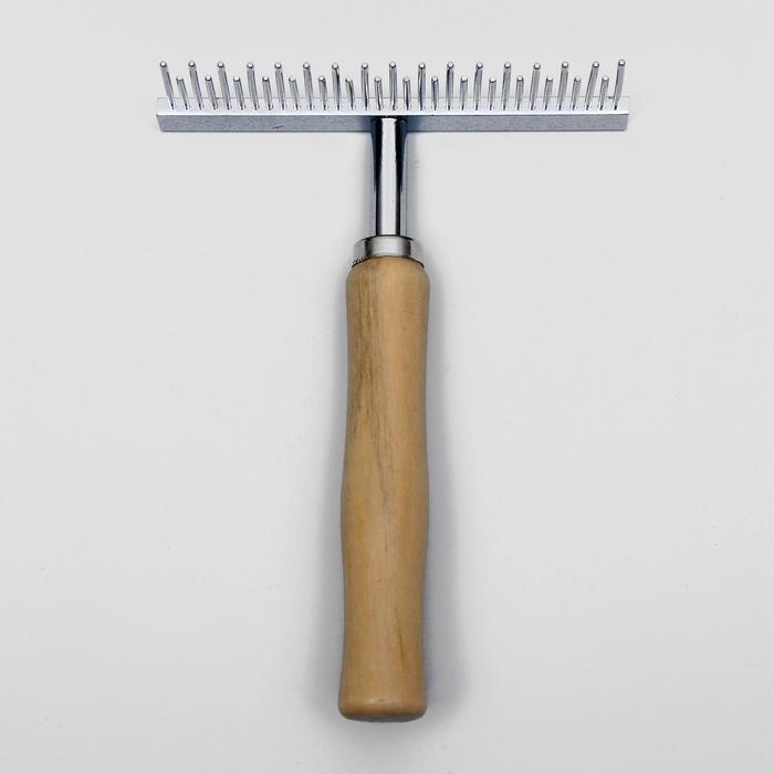 Расчёска-грабли Wood с зубьями разной длины, деревянная ручка, 12,5 х 9,5 см