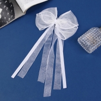 Зажим для волос "Школьница" бантик 15х25 см, белый стразик