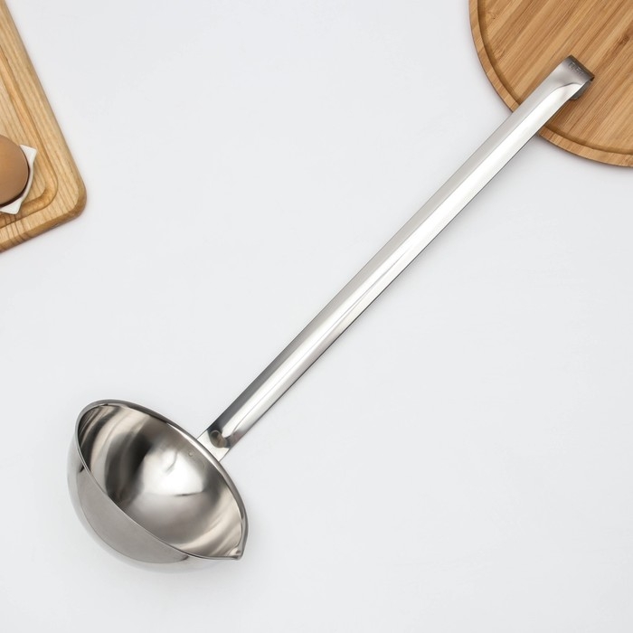 Ложка разливательная-чумичка &laquo;Поварская&raquo;, длина 42 см, 500 мл