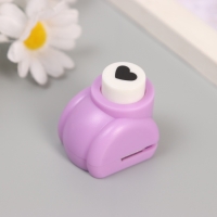 Дырокол фигурный "Сердечко" d=1 см 3х2,5х3 см МИКС