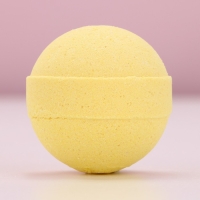 Бомбочка для ванны &laquo;Сияй этой зимой&raquo;, 130 г, аромат сладкого банана, Новый Год