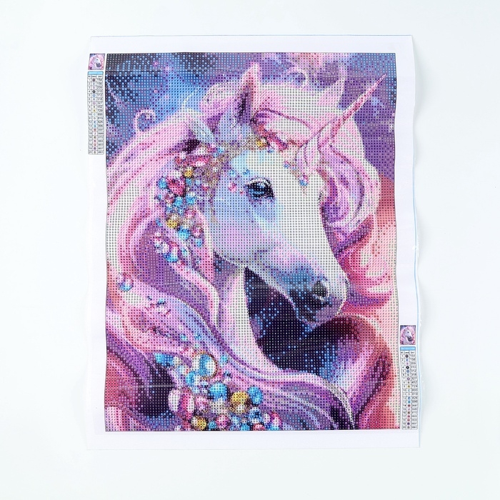 Алмазная мозаика с полным заполнением на холсте &laquo;Драгоценный единоро&raquo;, 30 х 40 см