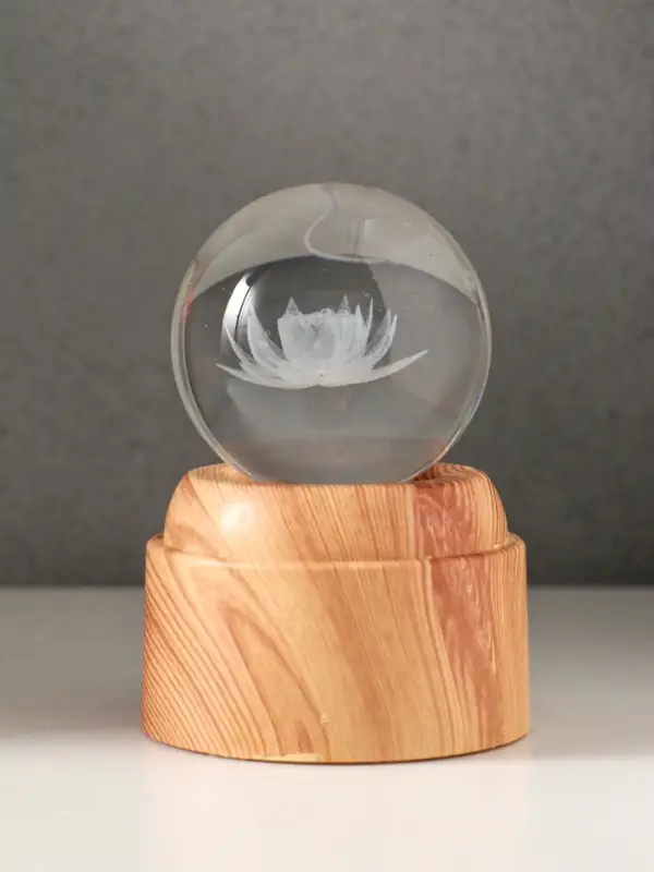 Сувенир стекло свет "Шар. Лотос" 6хLED шар d=6 см, крутится, USB 7х7х10 см