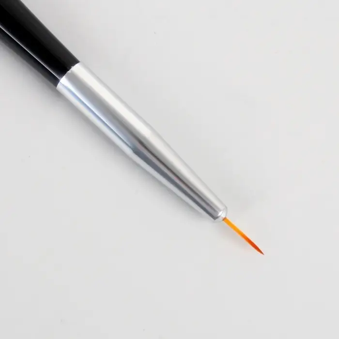 Кисть для наращивания и дизайна ногтей, двусторонняя, полуовал/точечная, 18.5 см, d=0.7 см, чёрная