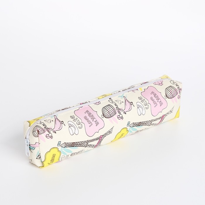 Косметичка-пенал на молнии, цвет бежевый