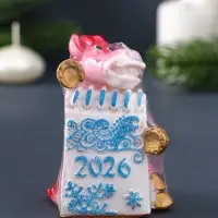 Свеча фигурная "Лошадка с открыткой" 6х4,5х8,5 см, цв. розово-голубой