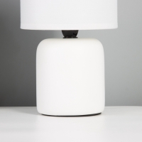 Лампа настольная "Кира" 1х40Вт Е14 белый 14х14х26см