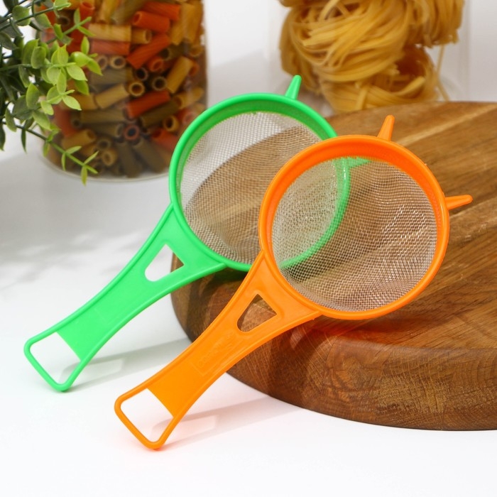 Сито для просеивания с ручкой Доляна, d=9 см, зелёное