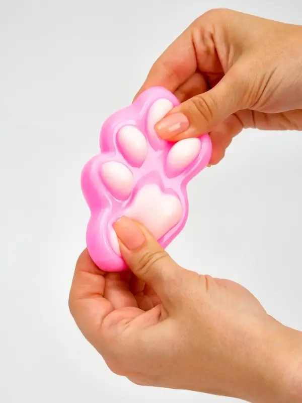 Мялка "Лапка с ушками"