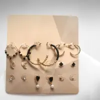 Серьги набор 8 пар &laquo;Ночь&raquo; кольца, цвет чёрно-белый в золоте, d=4