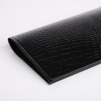 Обложка для паспорта, тиснение, крокодил, цвет чёрный
