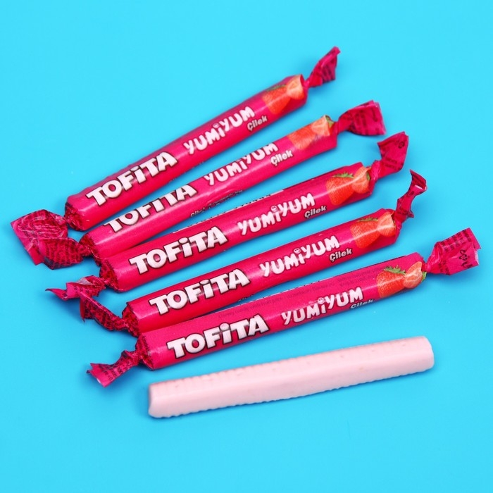 Конфеты жевательные &laquo;Я с марса, ты свинера&raquo;, вкус: клубника, 40,2 г.