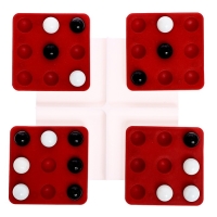 Настольная игра &laquo;Пентаго&raquo;