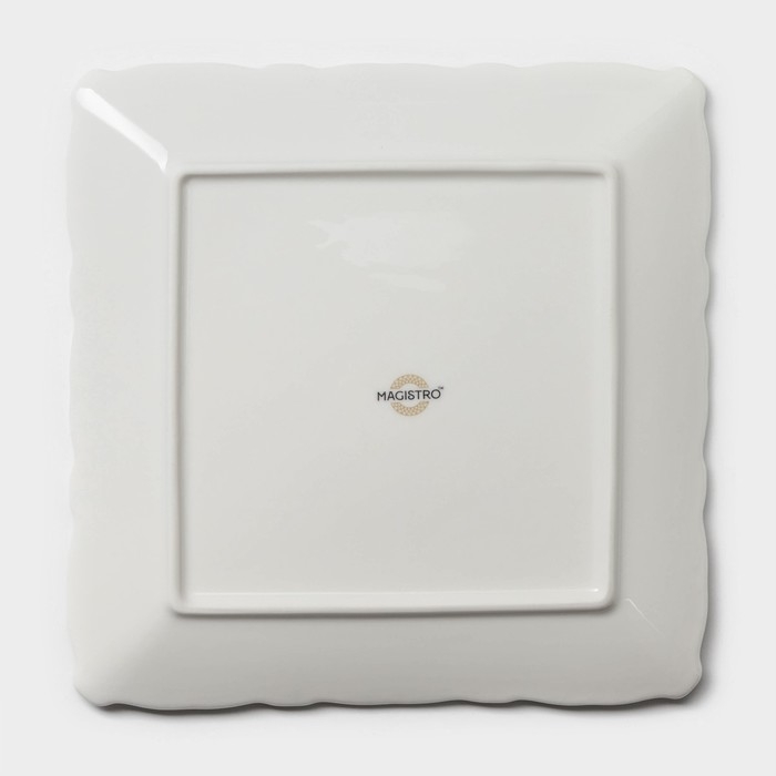 Тарелка фарфоровая пирожковая Magistro Kingdom, 21&times;2,1 см