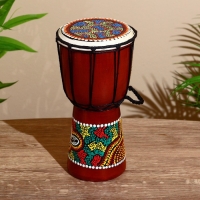 Сувенирный музыкальный инструмент "Барабан Джембе Разноцветный" 13x13x24 см, МИКС